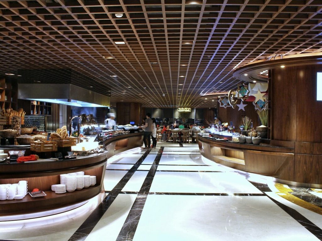 jajanbeken hotel terdekat serpong