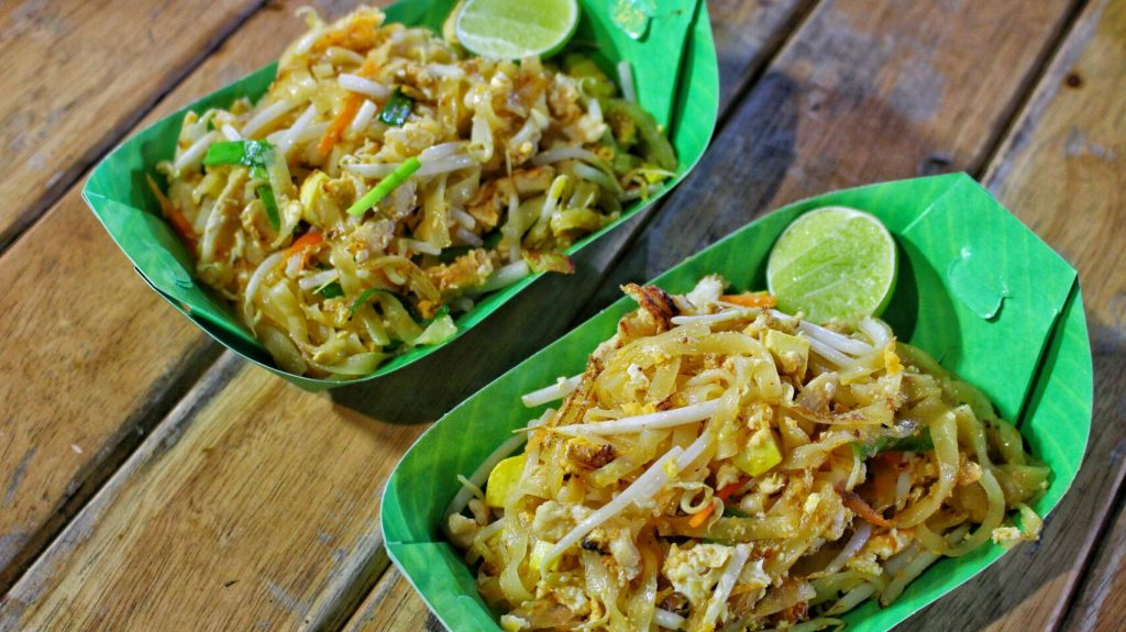 jajanbeken bangkok travel guide chao phraya tourist spots