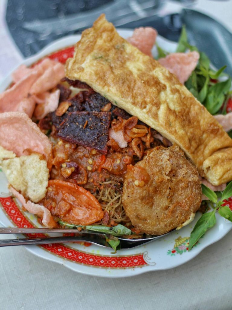jajanbeken kuliner wajib glodok