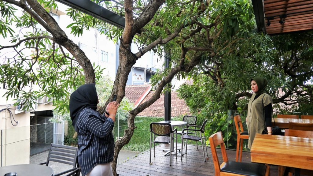 jajanbeken coffee shop lampung
